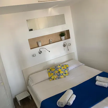Casa Nicaredda, Ortigia, * Syracuse